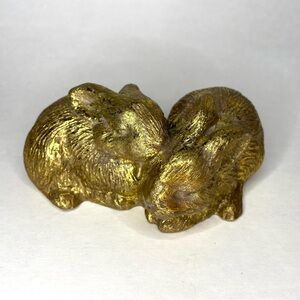 VTG Twin Baby Bunnies Huddle Gold-Tone Sterling Industries 3D Texture 5"x3"in